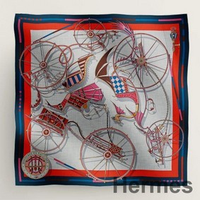 Hermes Beige/Marine Voitures en Equilibre Shawl 140