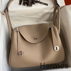 Hermes Lindy 30 Handmade Bag In Tourterelle Clemence Leather