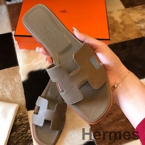 Hermes Oran Slide Sandals In Taupe Epsom Calfskin