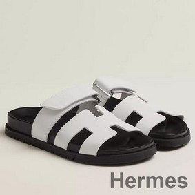 Hermes Women's Chypre Sandals In White Calfskin